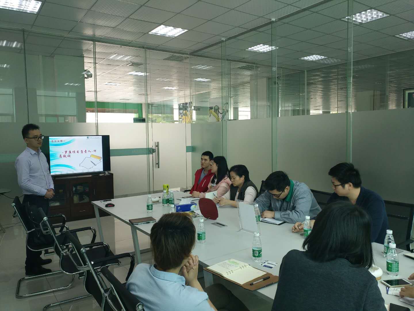 祝贺罗庚机器人签约开云手机版登录入口-开云（中国）官方ERP
